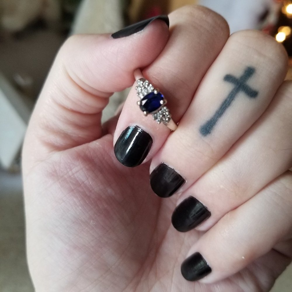White gold sapphire ring